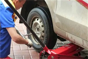 五寨附近拖车24小时服务热线电话